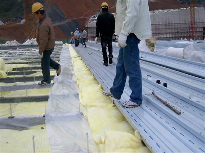 内蒙古安吉县体育馆网架